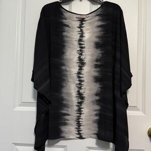 Quacker Factory Sz XL -Embellished Tie Dye Poncho - black/white A503657